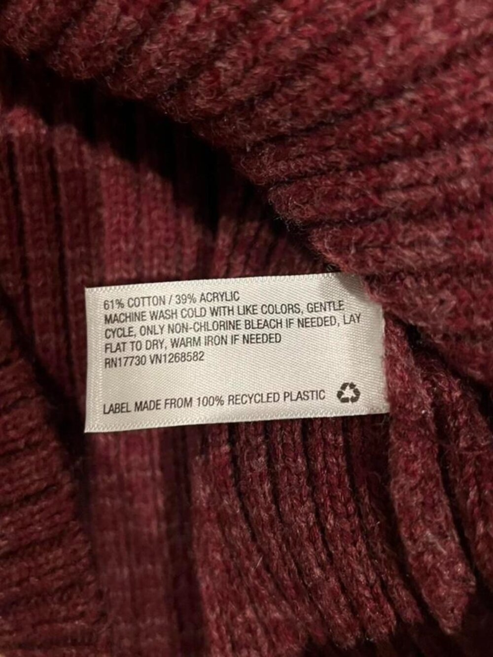Burgundy sweater Universal Thread women's M - Picture 4 of 4